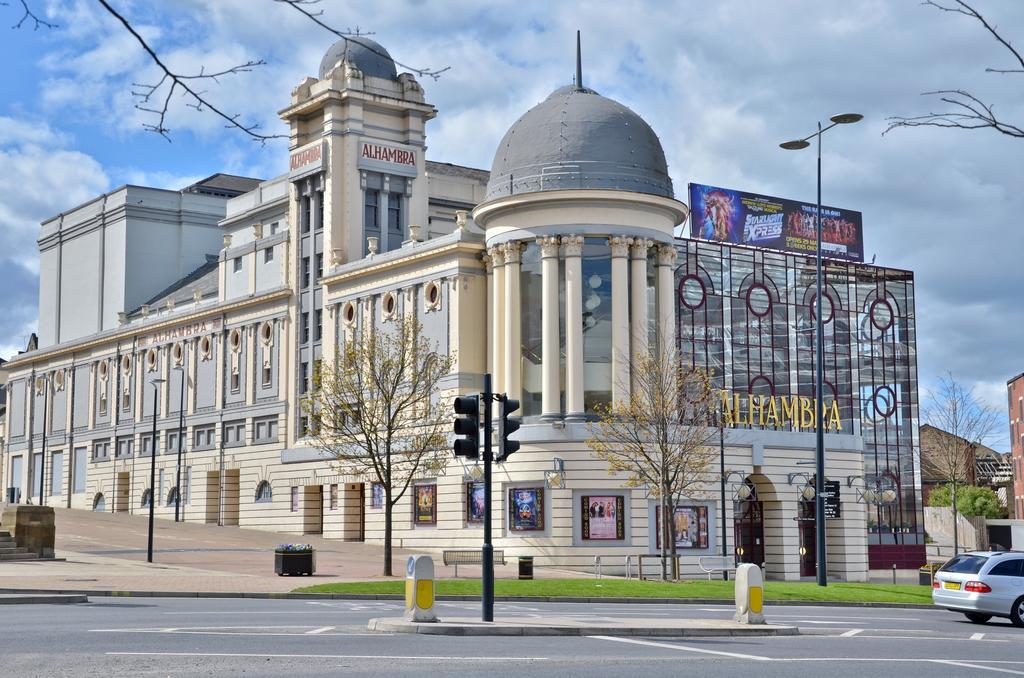 Orchard & Avenue Serviced Apartments Bradford  Exterior photo