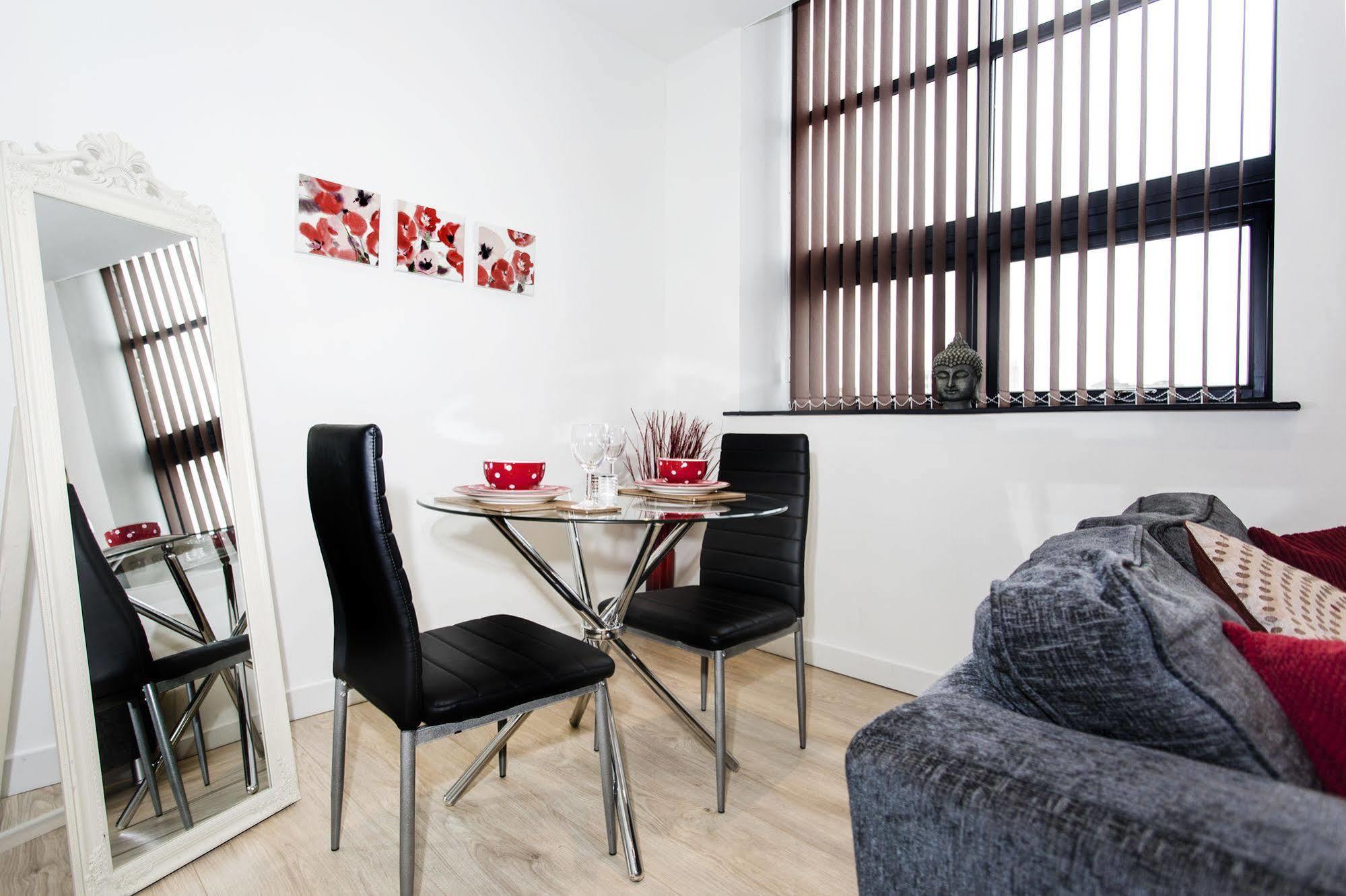Orchard & Avenue Serviced Apartments Bradford  Exterior photo