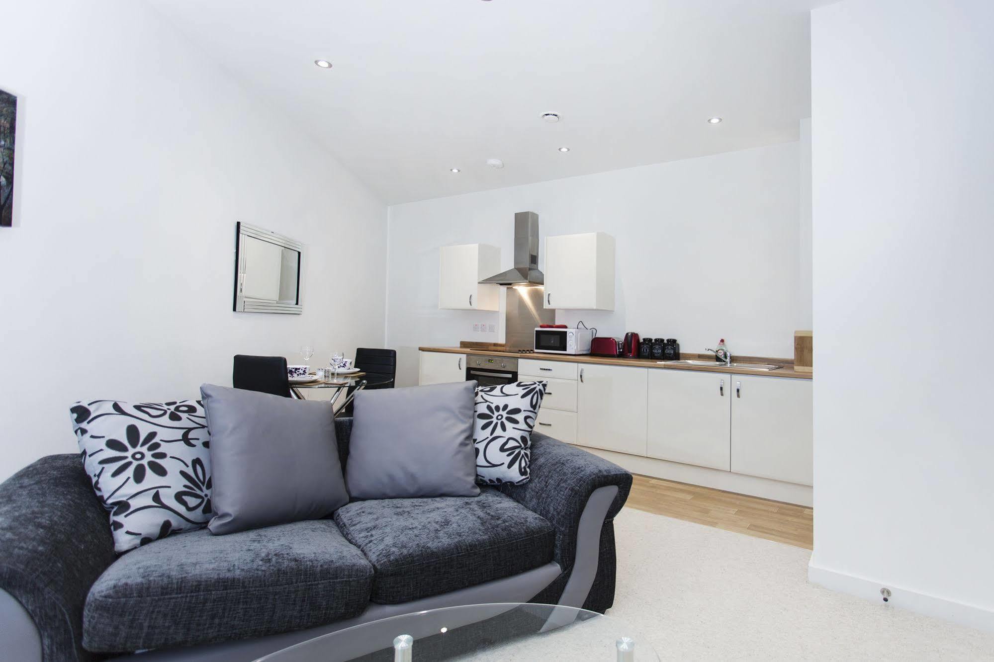 Orchard & Avenue Serviced Apartments Bradford  Exterior photo