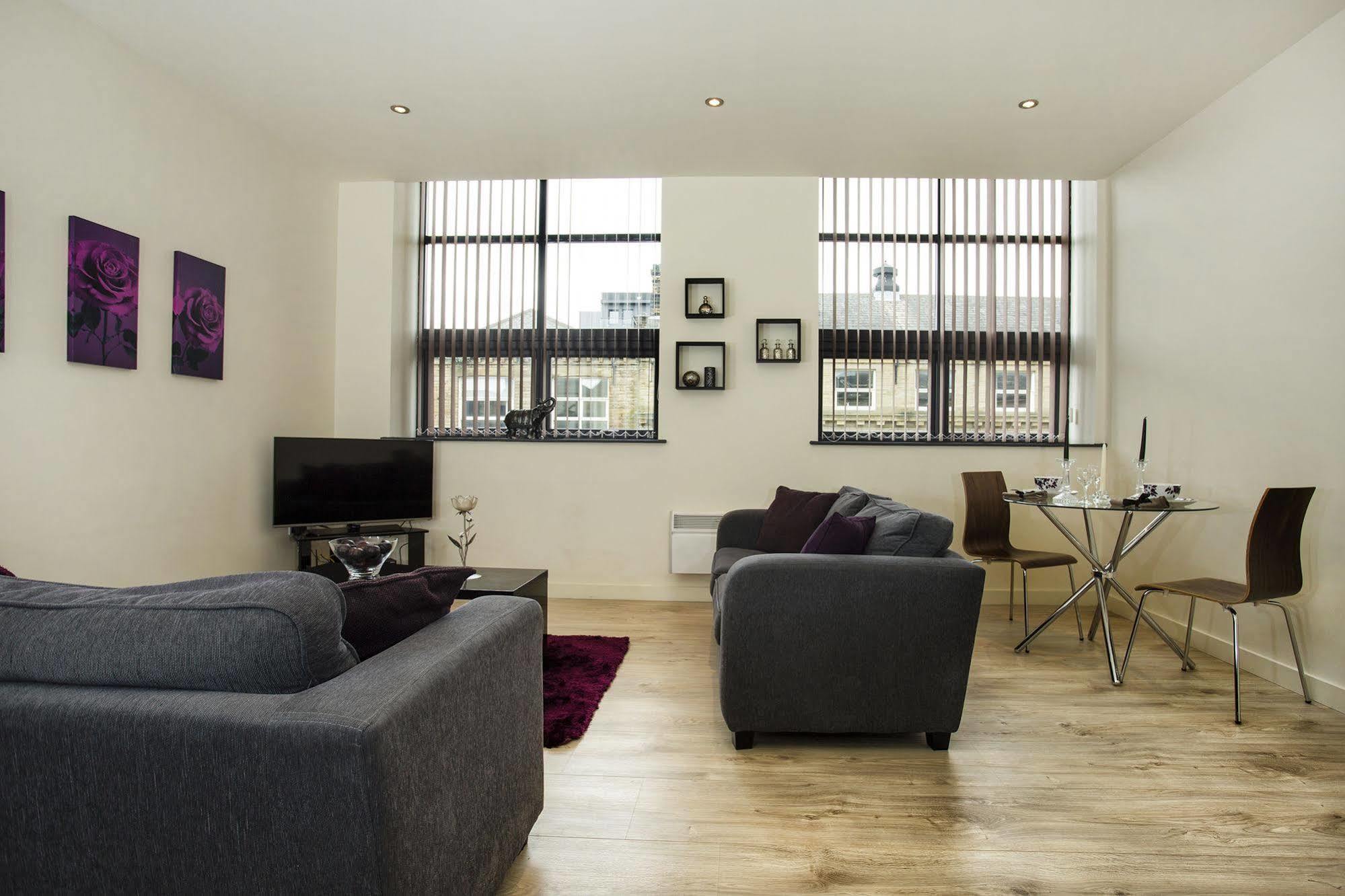 Orchard & Avenue Serviced Apartments Bradford  Exterior photo